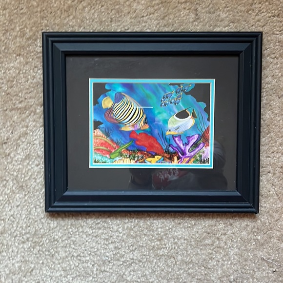Pair of colorful Artist’s prints of tropical fish, 12” x 10”, in black frames - Picture 3 of 11